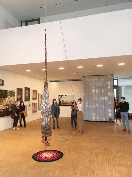 Mädchenfänger, Installation and Performance at the exhibition paradise lost#gender shift