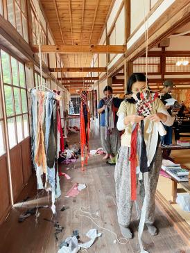 Twining, Primitive Sense, oldest weaving technique, interactive installation, cooperation, Shoinanao Omachi, Nagano, Japan